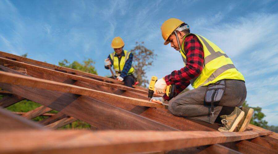 Professional Flat Roofing Installation services in Walled Lake, MI